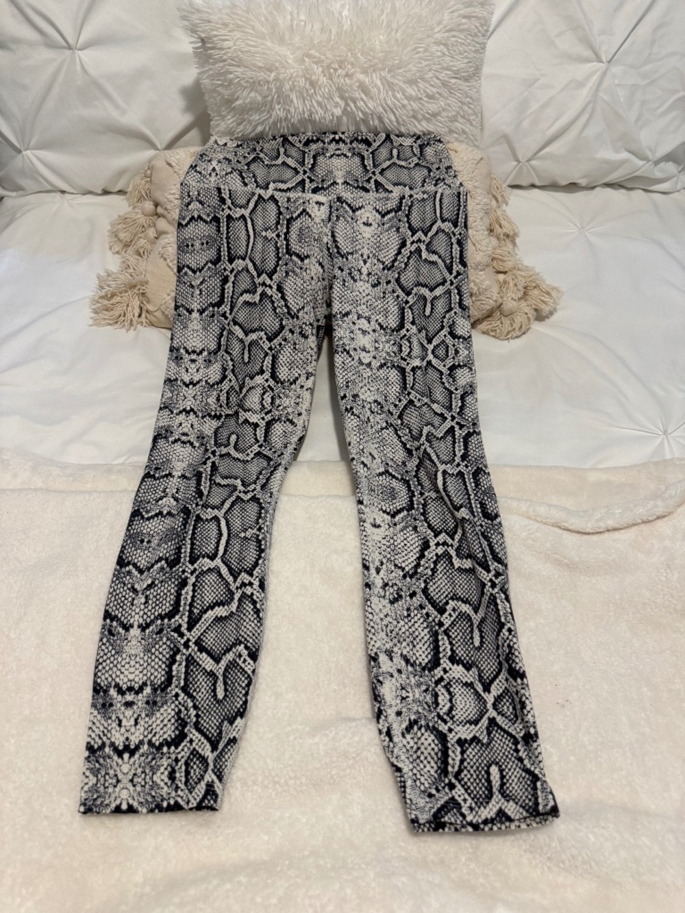 Varley Century High Rise Leggings Black White Python Snakeskin Print Size Small